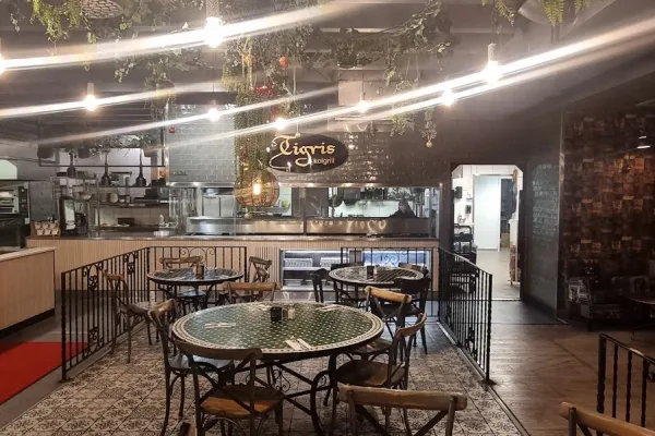 Tigris Kolgrill halal restaurant in Västra Frölunda