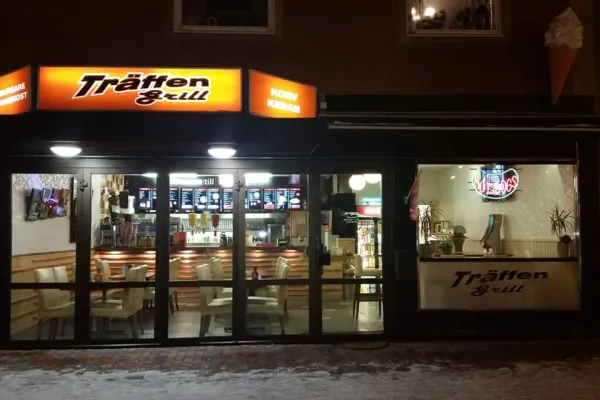 Träffen Grill & Pizza halal restaurant in Tranås