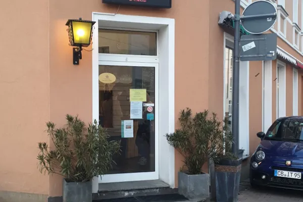 Trattoria/Kiosco Il Sardo halal restaurant in Cottbus