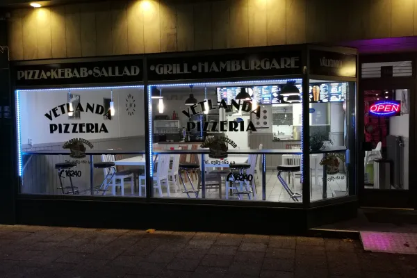 Vetlanda Pizzeria halal restaurant in Vetlanda