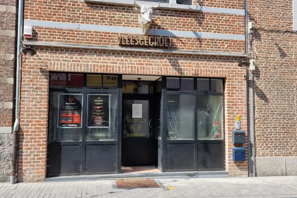 Vleesgegroet halal restaurant in Sint-Truiden