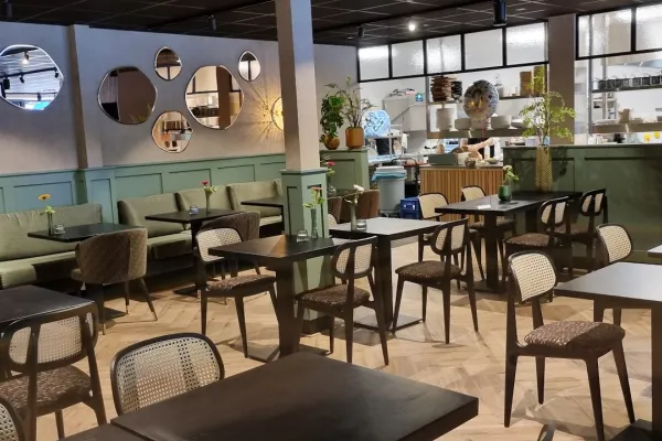 Wijckers halal restaurant in Waalwijk