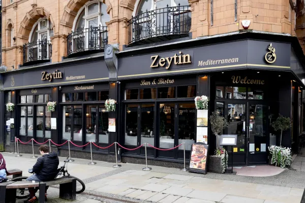 Zeytin Mediterranean Restaurant halal restaurant in Warrington